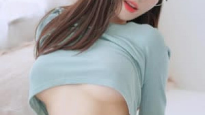 야한사진   김나정 아나운서 언더붑 티셔츠 밑가슴