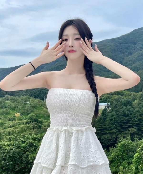 초섹시  한갱 바닷가 비키니 몸매