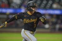 [MLB 시범경기] 배지환, 4경기 만에 안타 신고...볼넷·득점까지 '멀티 출루' 맹활약