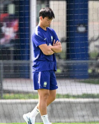 日 언론의 시선…한국, 팬과의 소통 기회 놓쳤다…손흥민 논란 이후 이어진 침묵 조명