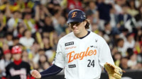 ‘역할 커졌다’ 한화 선발진 중심 화이트, 개막전 부진 딛고 7이닝 1실점 호투