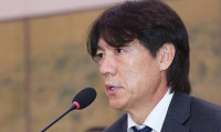 홍명보 선임 의혹 수사 본격화…경찰, 대한축구협회 전격 압수수색